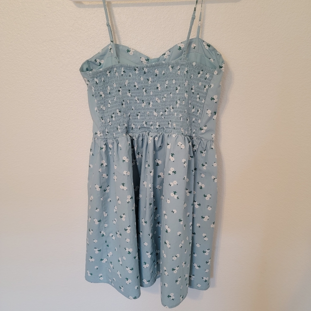 Summer Mini Blue Dress With Dainty White Flowers SZ XL No Boundaries - Picture 3 of 7
